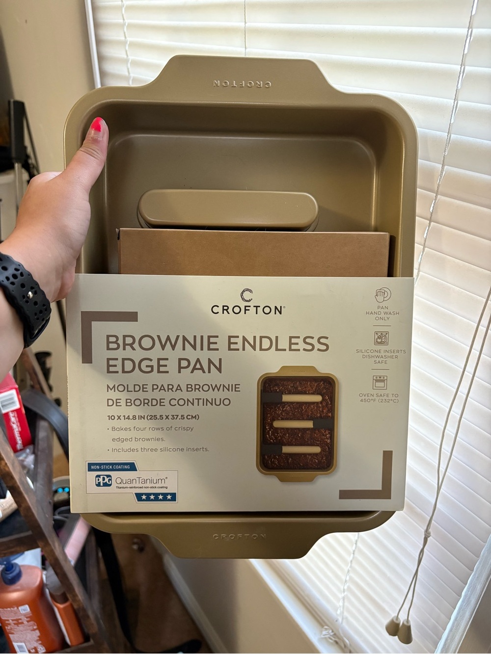 Crofton Brownie Endless Edge Pan - Gold-Tan Finish